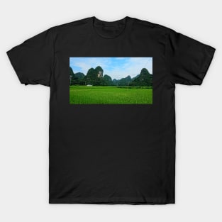 Phia Thap Village des Nungs, Cao Bang, Vietnam T-Shirt